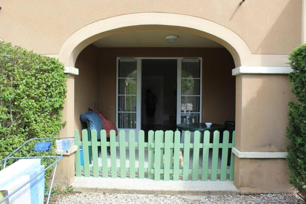 Residence Du Lac-Monflanquin Appartement Rdc מראה חיצוני תמונה