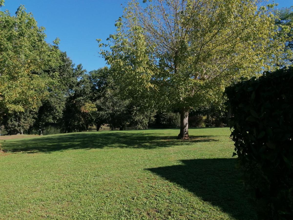 Residence Du Lac-Monflanquin Appartement Rdc מראה חיצוני תמונה